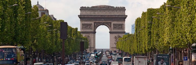 Champs-Elysees-Paris-France.jpg