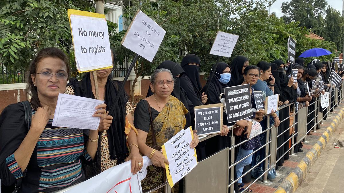 women-protest-1024x576.jpg